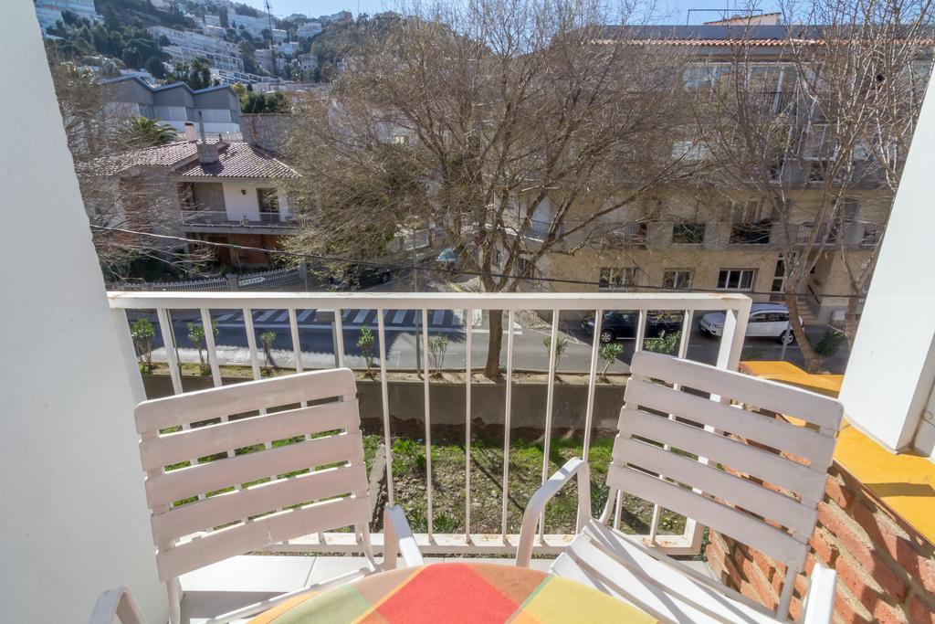 Agi Riera La Cuana Apartment Roses Bilik gambar